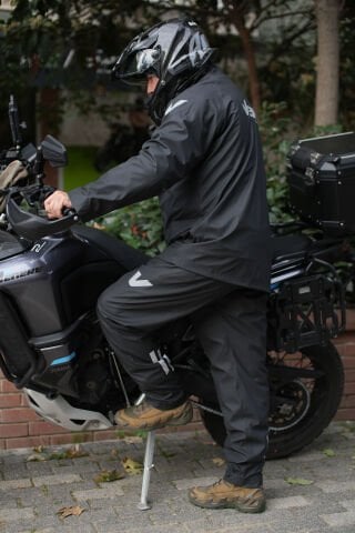 Nefes Alır Esnek Özel Üretim Dikişsiz Motorcu Yağmurluk