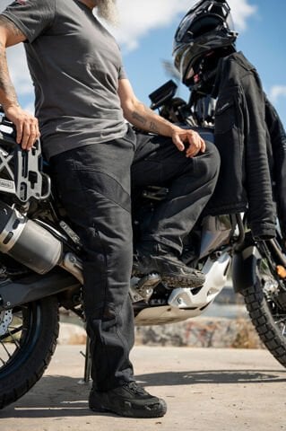 Fileli Black Ventilation Korumalı Cordura Motosiklet Pantolonu